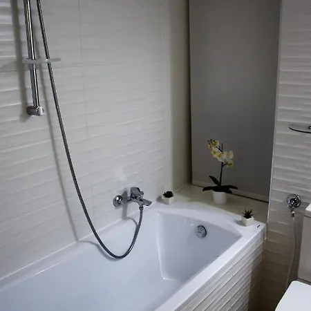 Apartment & *