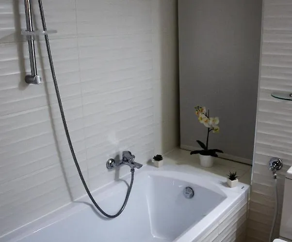 Apartment & *